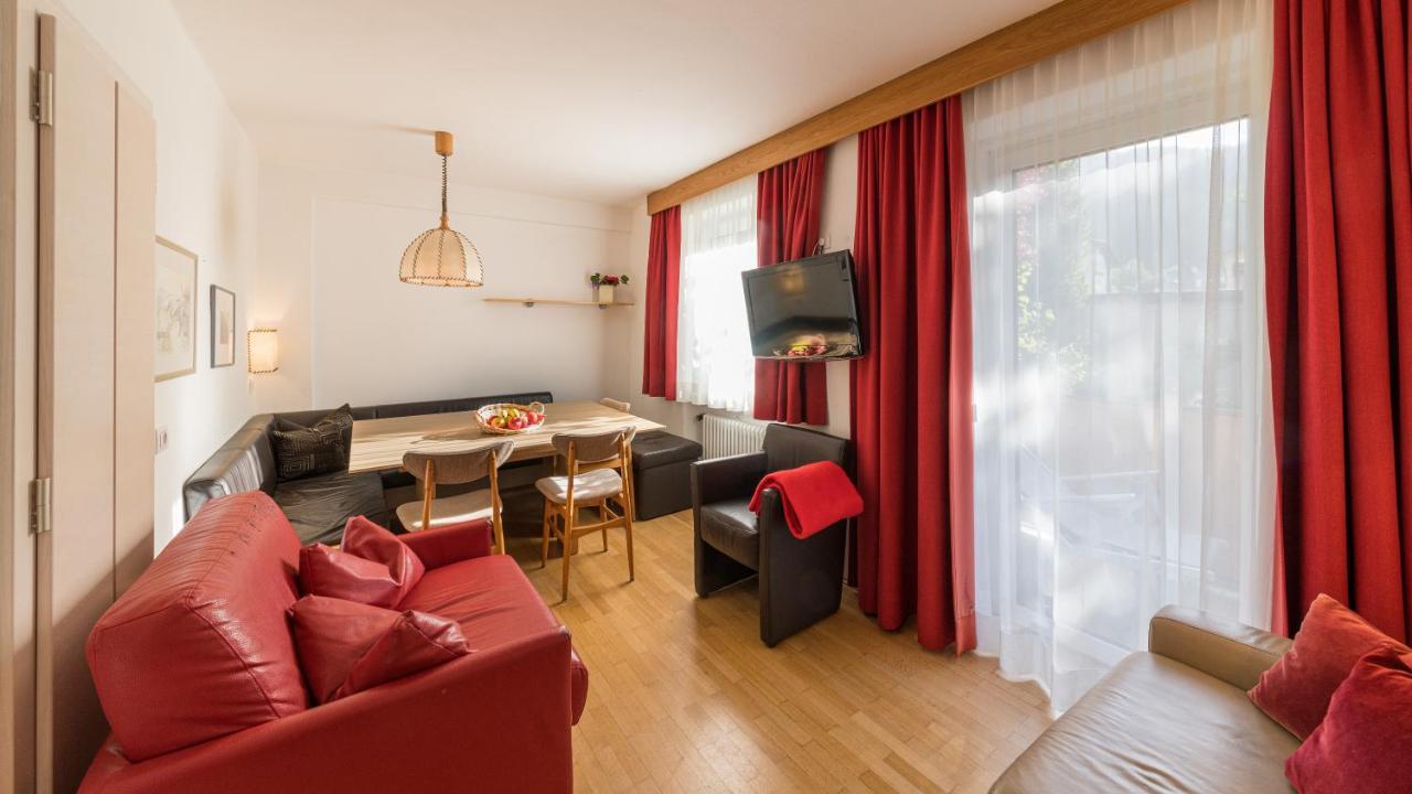 Appartchalet La Rondula Ortisei Bagian luar foto