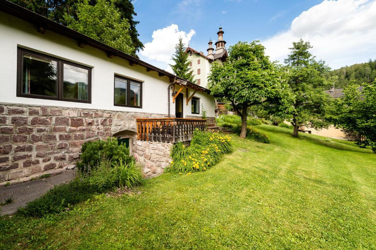 Appartchalet La Rondula Ortisei Bagian luar foto