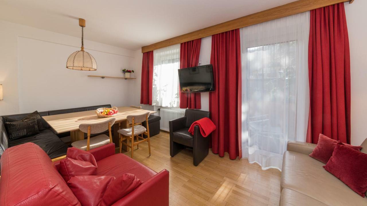 Appartchalet La Rondula Ortisei Bagian luar foto