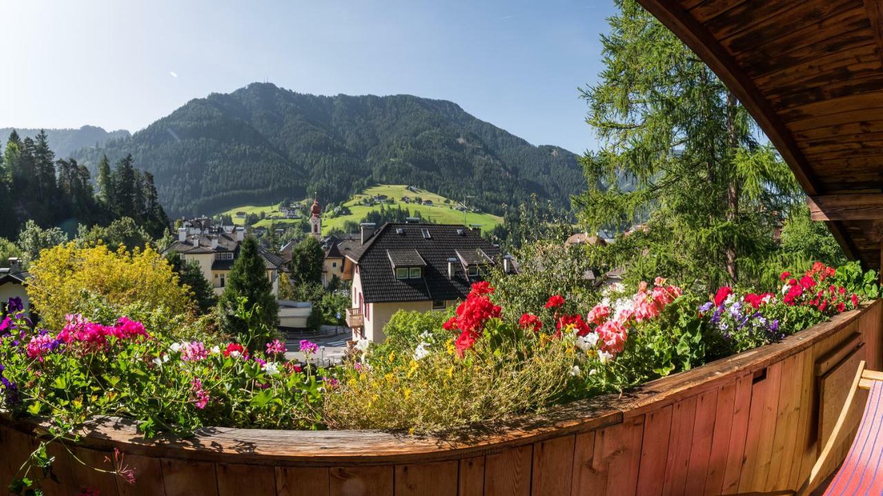 Appartchalet La Rondula Ortisei Bagian luar foto