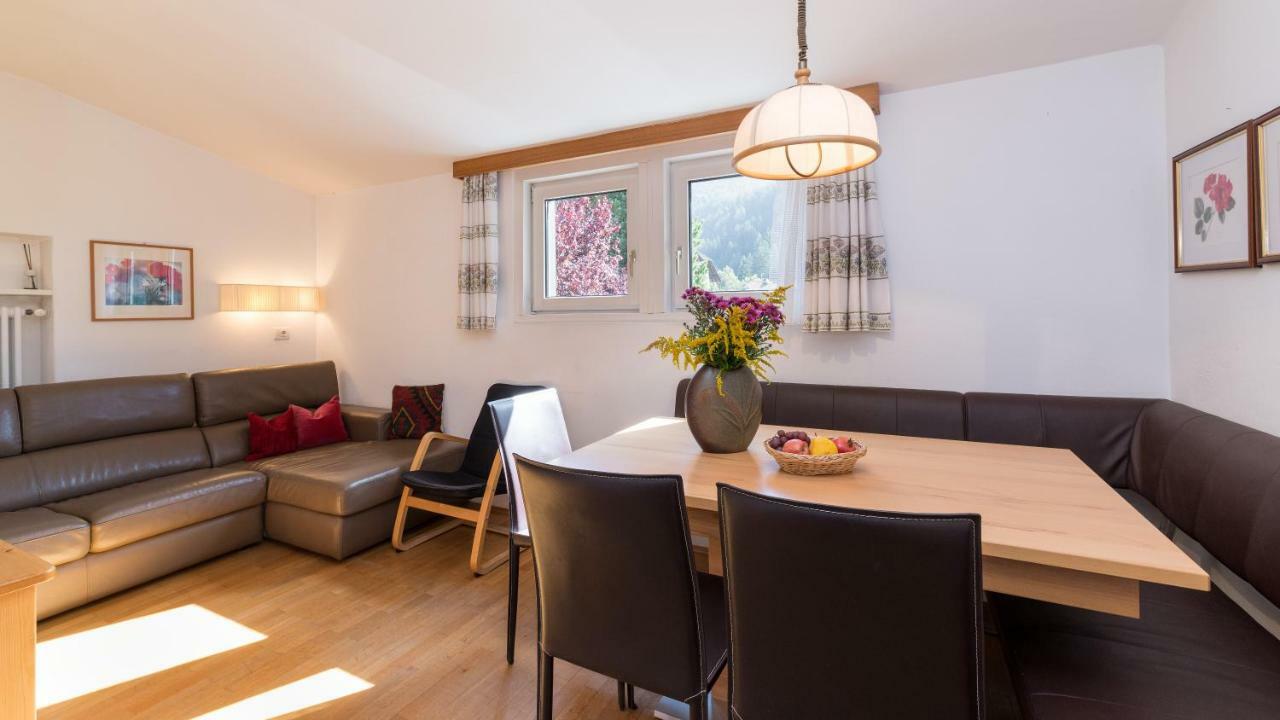 Appartchalet La Rondula Ortisei Bagian luar foto