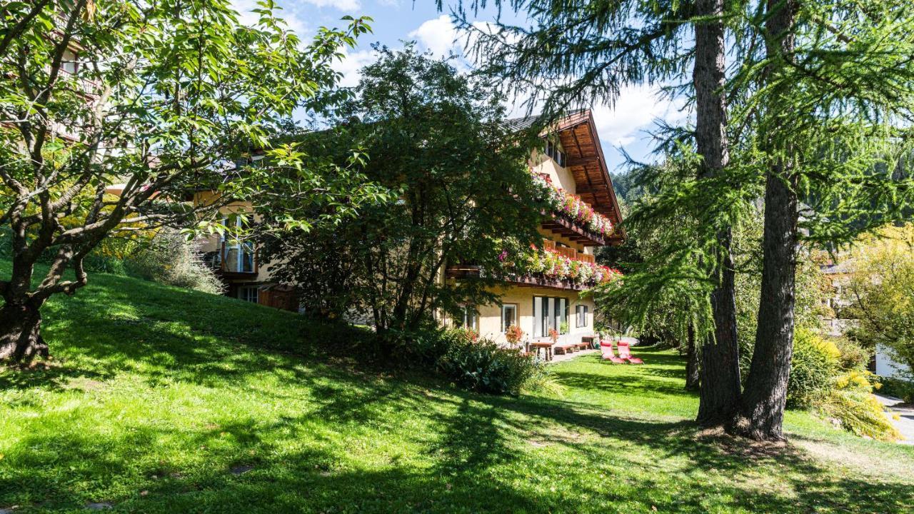 Appartchalet La Rondula Ortisei Bagian luar foto